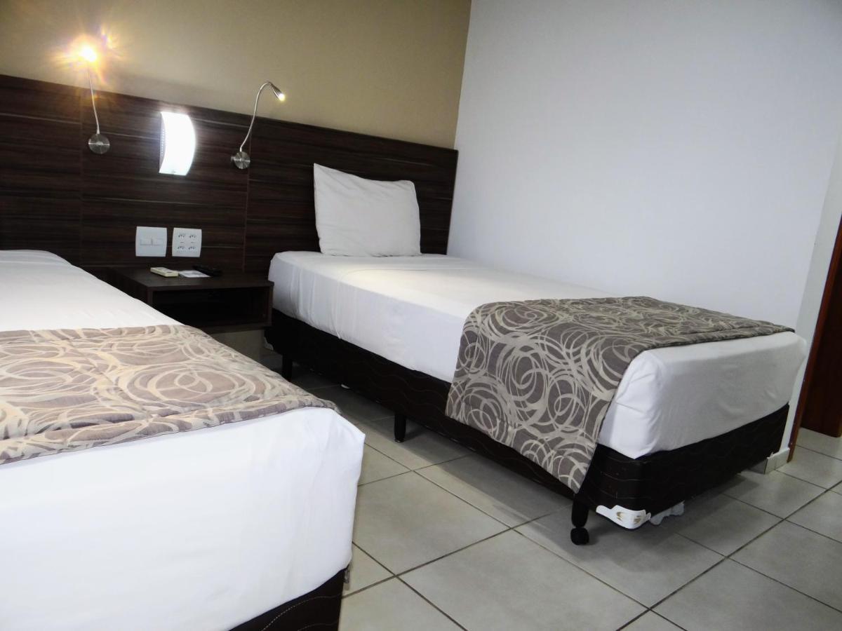 Nobile Inn Dutra Rio De Janeiro 圣若昂迪梅里蒂 外观 照片