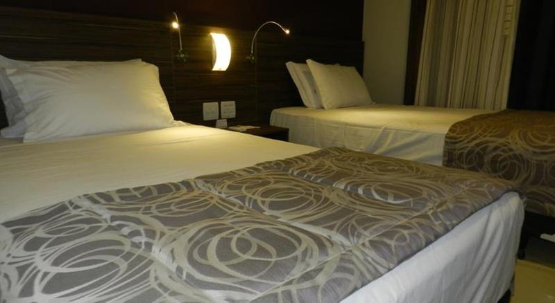 Nobile Inn Dutra Rio De Janeiro 圣若昂迪梅里蒂 外观 照片