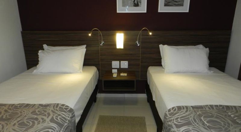 Nobile Inn Dutra Rio De Janeiro 圣若昂迪梅里蒂 外观 照片