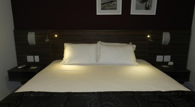 Nobile Inn Dutra Rio De Janeiro 圣若昂迪梅里蒂 外观 照片
