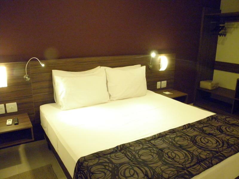 Nobile Inn Dutra Rio De Janeiro 圣若昂迪梅里蒂 外观 照片